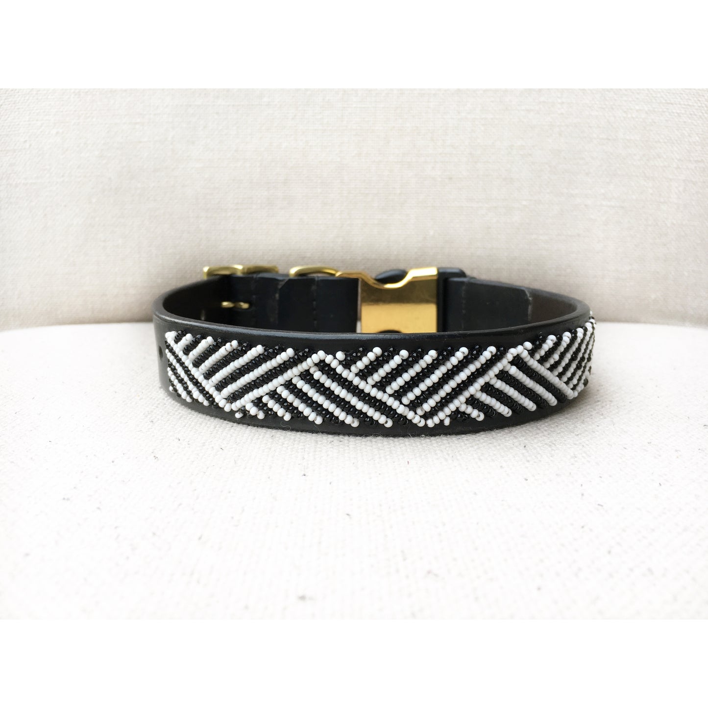 Manhattan Style Dog Collar