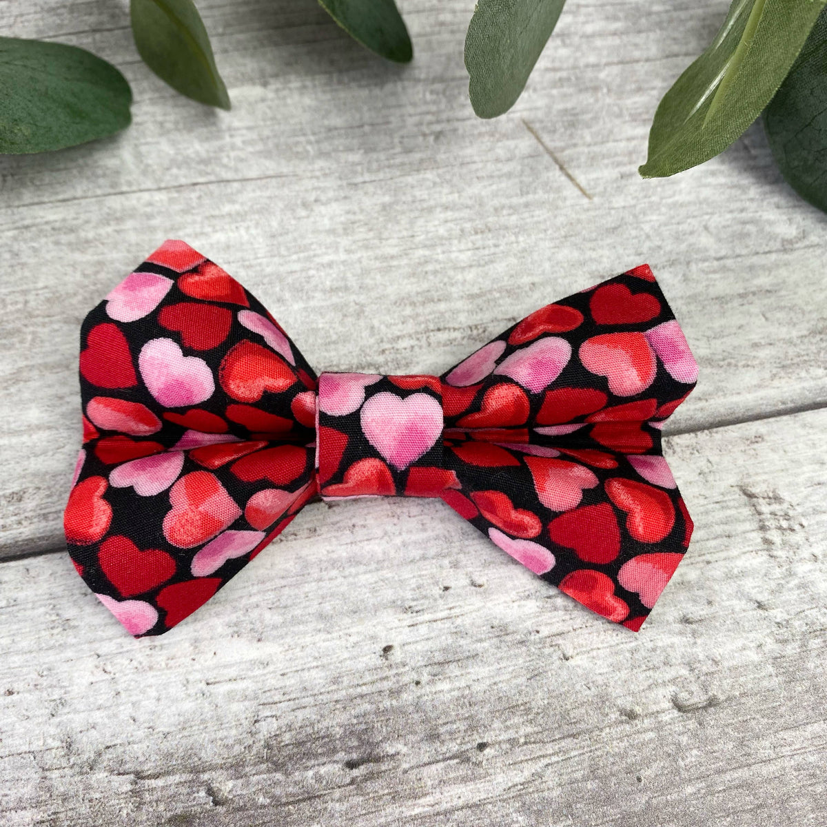 Baxter's Boutique - Bow Tie | Valentines | Heartbreaker